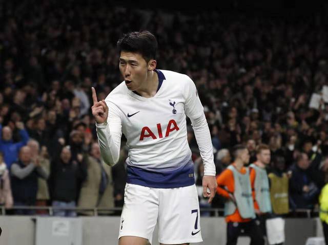 开云体育官方平台-小马泽利亚经典场景回顾